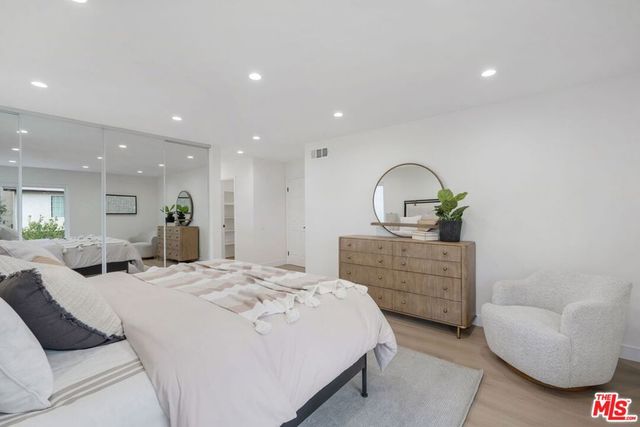 20657 Septo Street, Chatsworth, CA 91311