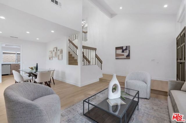 20657 Septo Street, Chatsworth, CA 91311