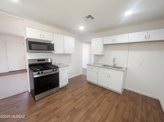 1942 E Fayette Vista, Tucson, AZ 85713