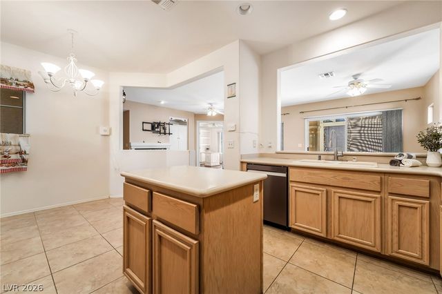 2539 Evansville Avenue, Henderson, NV 89052