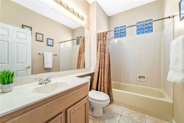 2539 Evansville Avenue, Henderson, NV 89052