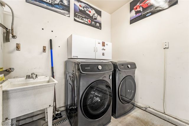 2539 Evansville Avenue, Henderson, NV 89052