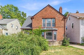 13613 Cedar Road 2/UP, University Heights, OH 44118