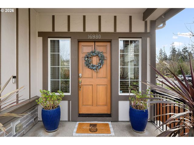 16980 Sw 133RD Ter, King City, OR 97224