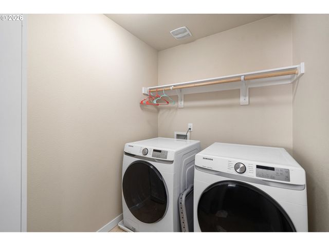 16980 Sw 133RD Ter, King City, OR 97224