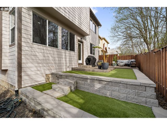 16980 Sw 133RD Ter, King City, OR 97224