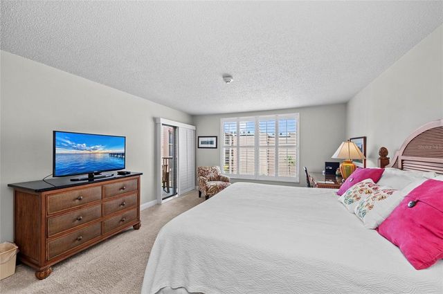6480 MIDNIGHT PASS ROAD 503, Sarasota, FL 34242