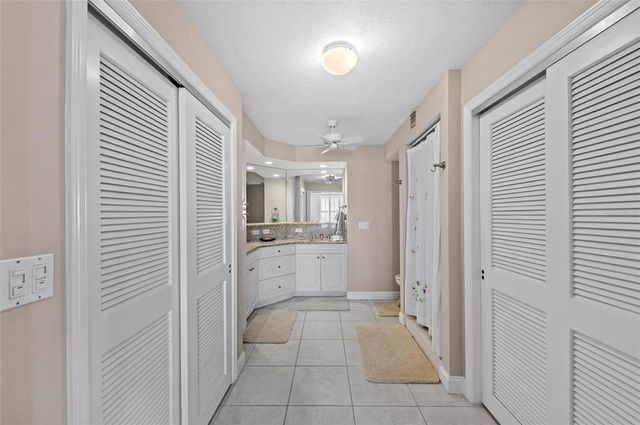 6480 MIDNIGHT PASS ROAD 503, Sarasota, FL 34242