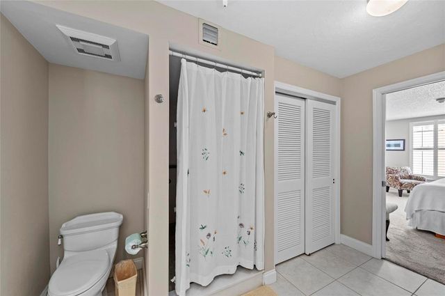 6480 MIDNIGHT PASS ROAD 503, Sarasota, FL 34242