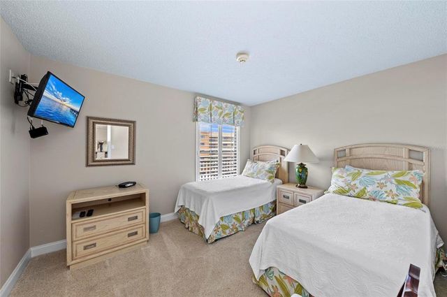 6480 MIDNIGHT PASS ROAD 503, Sarasota, FL 34242