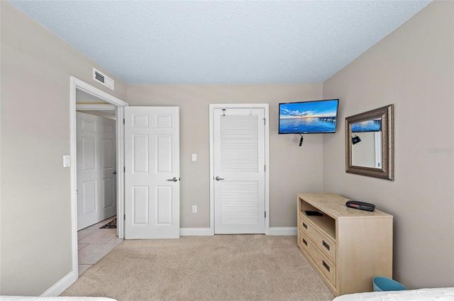 6480 MIDNIGHT PASS ROAD 503, Sarasota, FL 34242