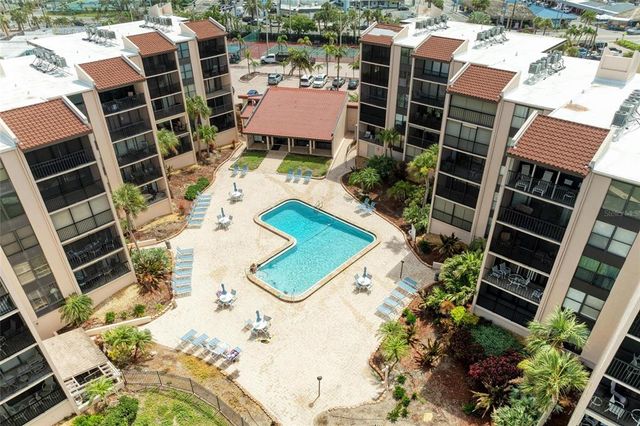 6480 MIDNIGHT PASS ROAD 503, Sarasota, FL 34242