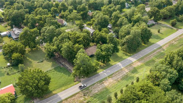 209 N Harrison Street, Roxton, TX 75477