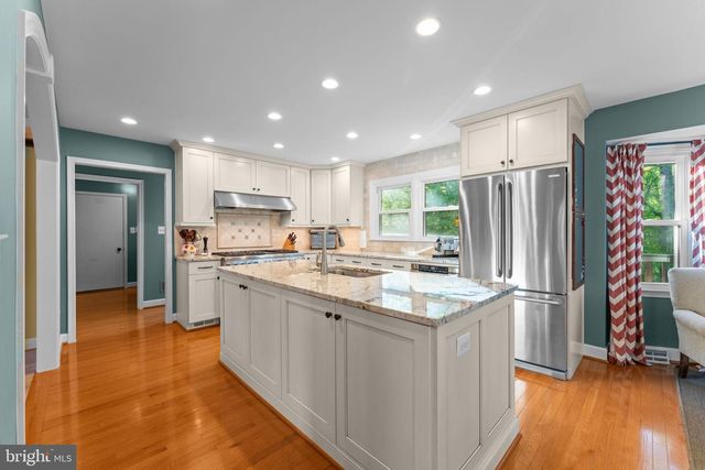 5604 MARY FAIRFAX CT, Fairfax Station, VA 22039