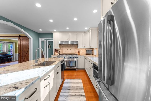 5604 MARY FAIRFAX CT, Fairfax Station, VA 22039