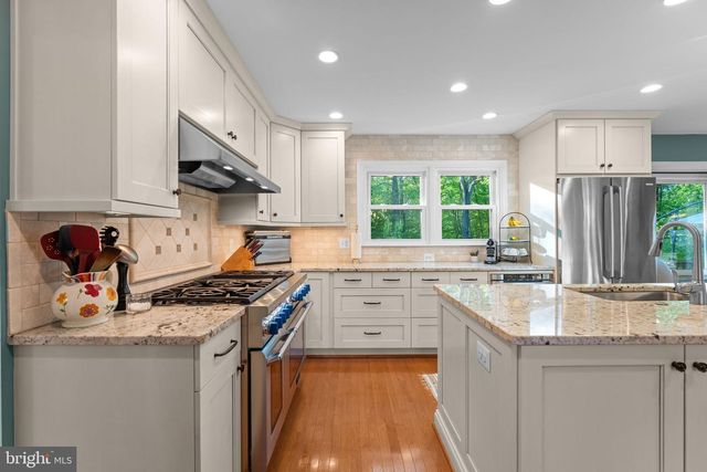 5604 MARY FAIRFAX CT, Fairfax Station, VA 22039