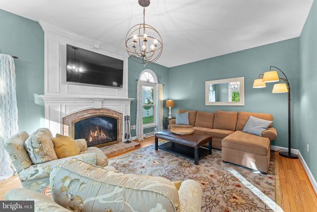 5604 MARY FAIRFAX CT, Fairfax Station, VA 22039