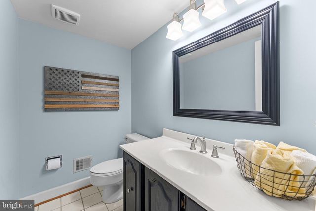 5604 MARY FAIRFAX CT, Fairfax Station, VA 22039