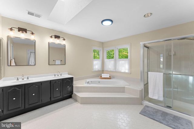 5604 MARY FAIRFAX CT, Fairfax Station, VA 22039