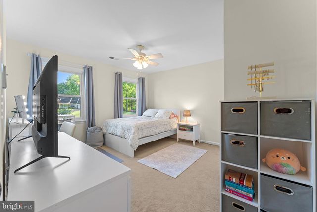 5604 MARY FAIRFAX CT, Fairfax Station, VA 22039