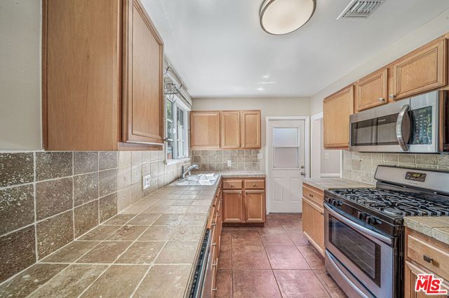 15031 15033 Hartland Street, Van Nuys, CA 91405