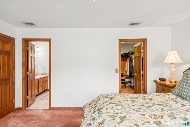 45 Michael Lane, Naugatuck, CT 06770