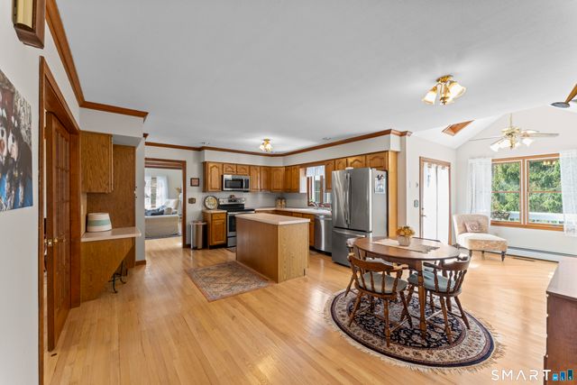 45 Michael Lane, Naugatuck, CT 06770