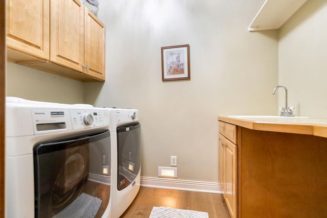 9248 Lake Gerald Drive Ne, Algoma Twp, MI 49345