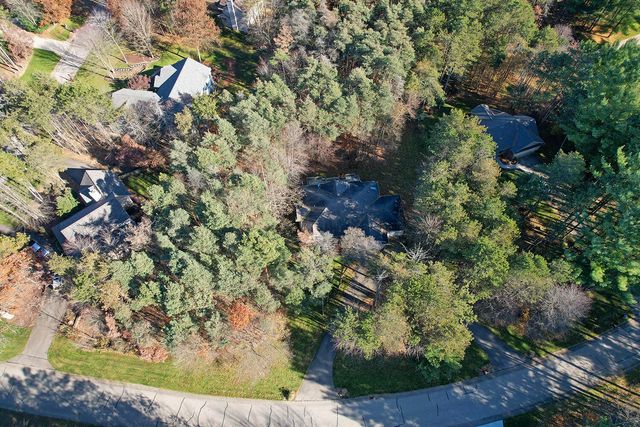 9248 Lake Gerald Drive Ne, Algoma Twp, MI 49345