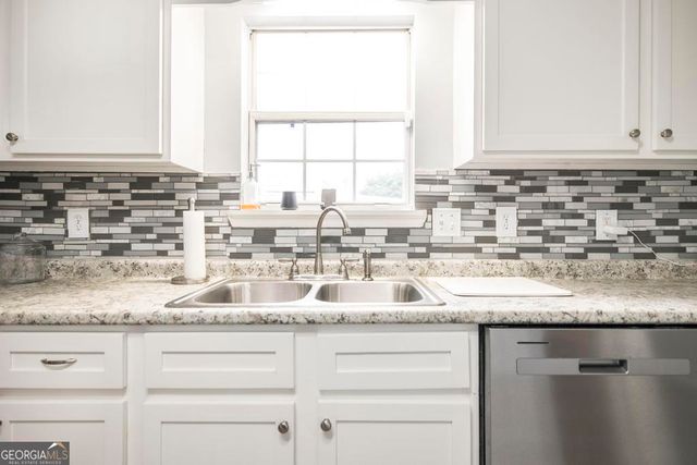 103 Whippoorwill Way, Dublin, GA 31021