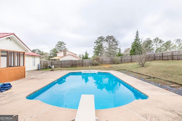 103 Whippoorwill Way, Dublin, GA 31021