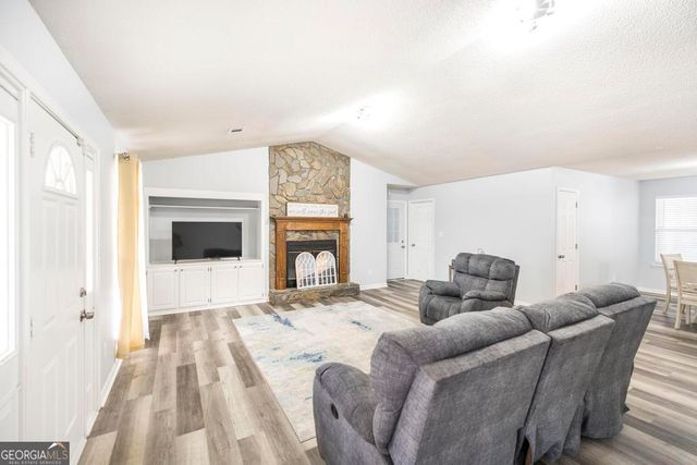 103 Whippoorwill Way, Dublin, GA 31021