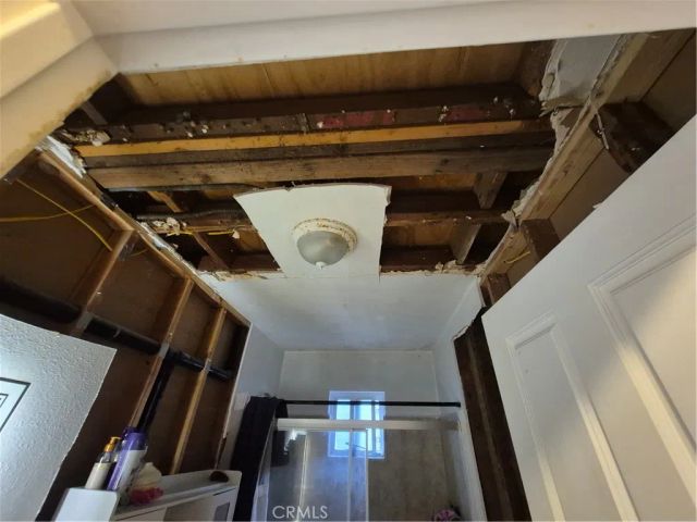 1210-1212 E 42nd, Los Angeles, CA 90011