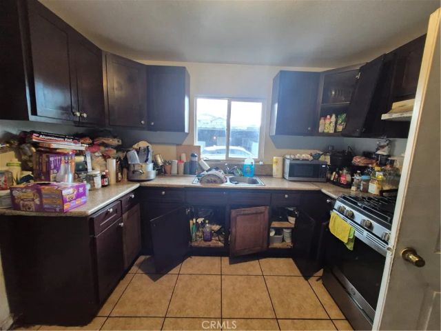 1210-1212 E 42nd, Los Angeles, CA 90011