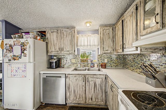 245 S 56th Street 190, Mesa, AZ 85206