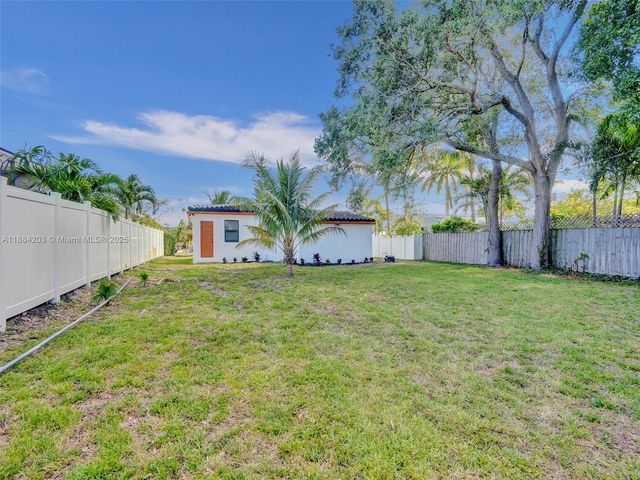 905 SW 22nd St, Fort Lauderdale, FL 33315