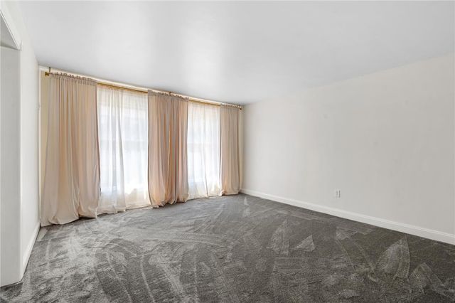 2230 Greenwood Road, Salisbury Twp, PA 18103