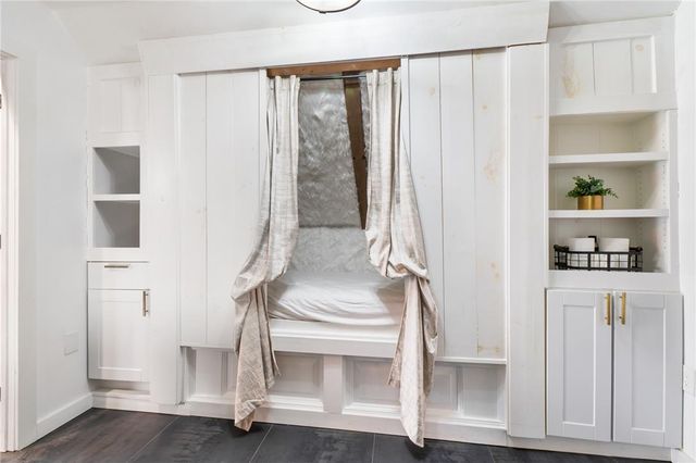 2230 Greenwood Road, Salisbury Twp, PA 18103