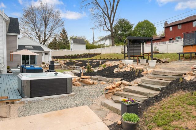 2230 Greenwood Road, Salisbury Twp, PA 18103