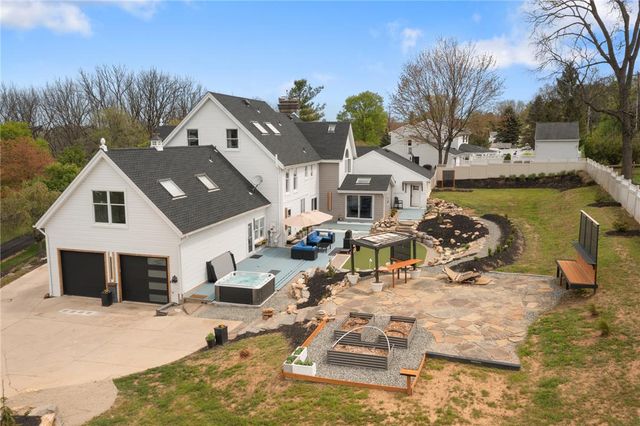 2230 Greenwood Road, Salisbury Twp, PA 18103