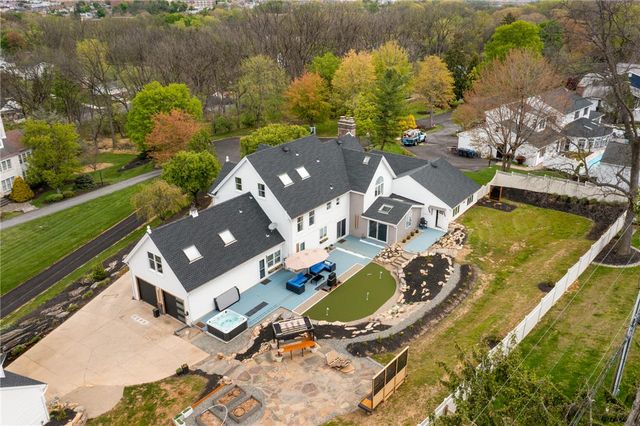 2230 Greenwood Road, Salisbury Twp, PA 18103