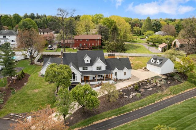 2230 Greenwood Road, Salisbury Twp, PA 18103