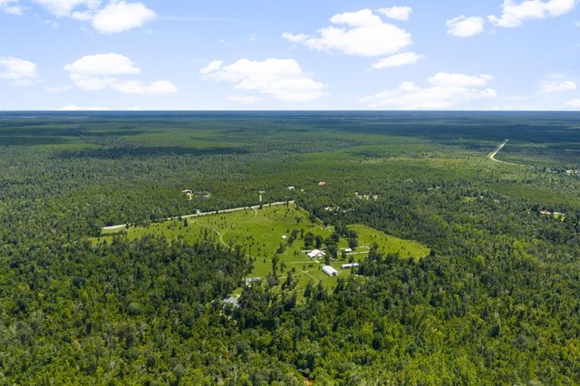 13935 Blue Springs Road, Youngstown, FL 32466