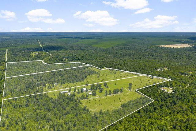 13935 Blue Springs Road, Youngstown, FL 32466