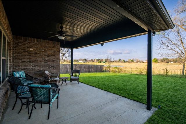 1010 Huntleigh Drive, Bentonville, AR 72713