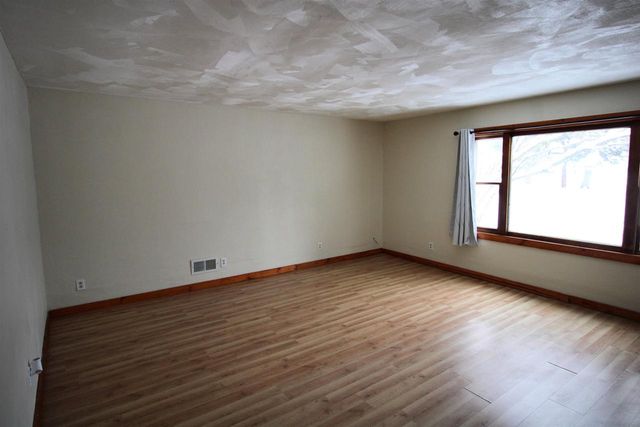 218 Dawson Avenue, Beloit, WI 53511