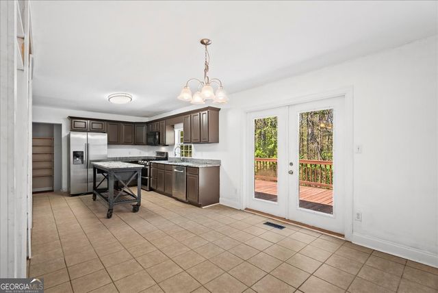 159 Moores Ferry Road SW, Plainville, GA 30733