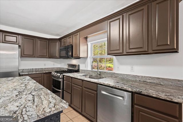 159 Moores Ferry Road SW, Plainville, GA 30733