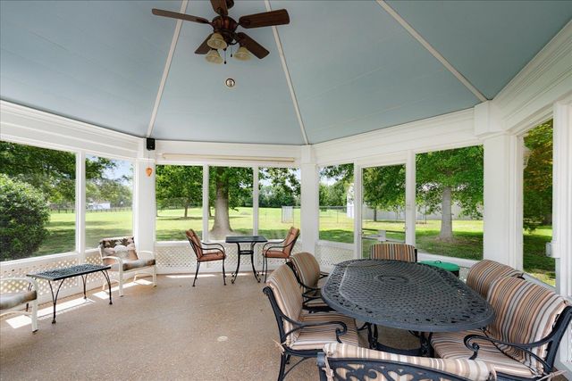 6185 YUM YUM RD, Somerville, TN 38068