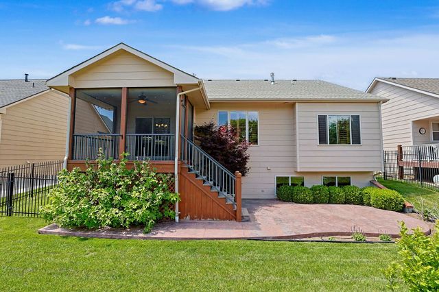 206 S Bordeulac St, Wichita, KS 67230